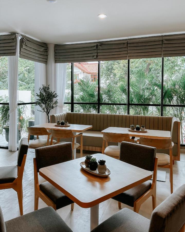 Casa Calma Hotel จาการ์ตา ภายนอก รูปภาพ